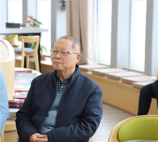 6陈震主任.jpg